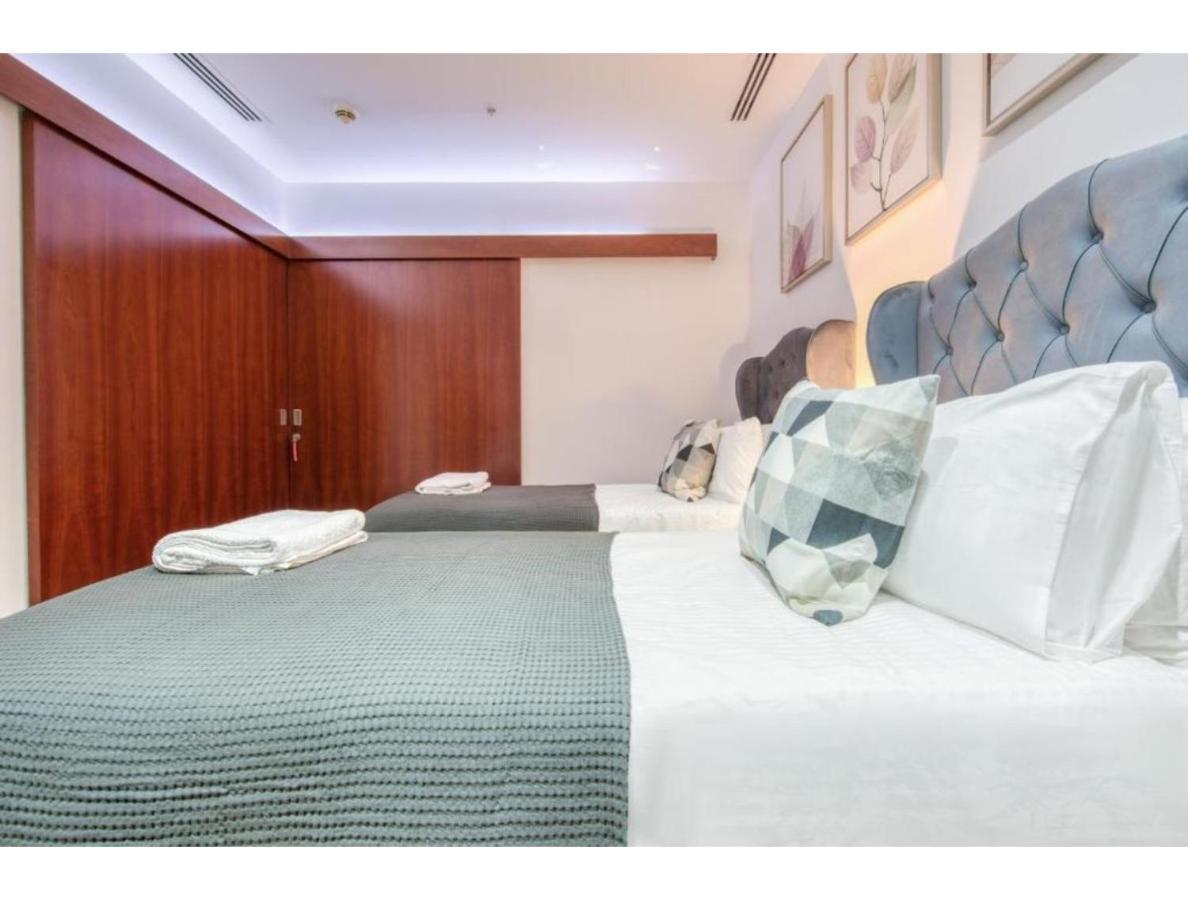 The Penthouse Near Burj Khalifa And Dubai Mall ภายนอก รูปภาพ